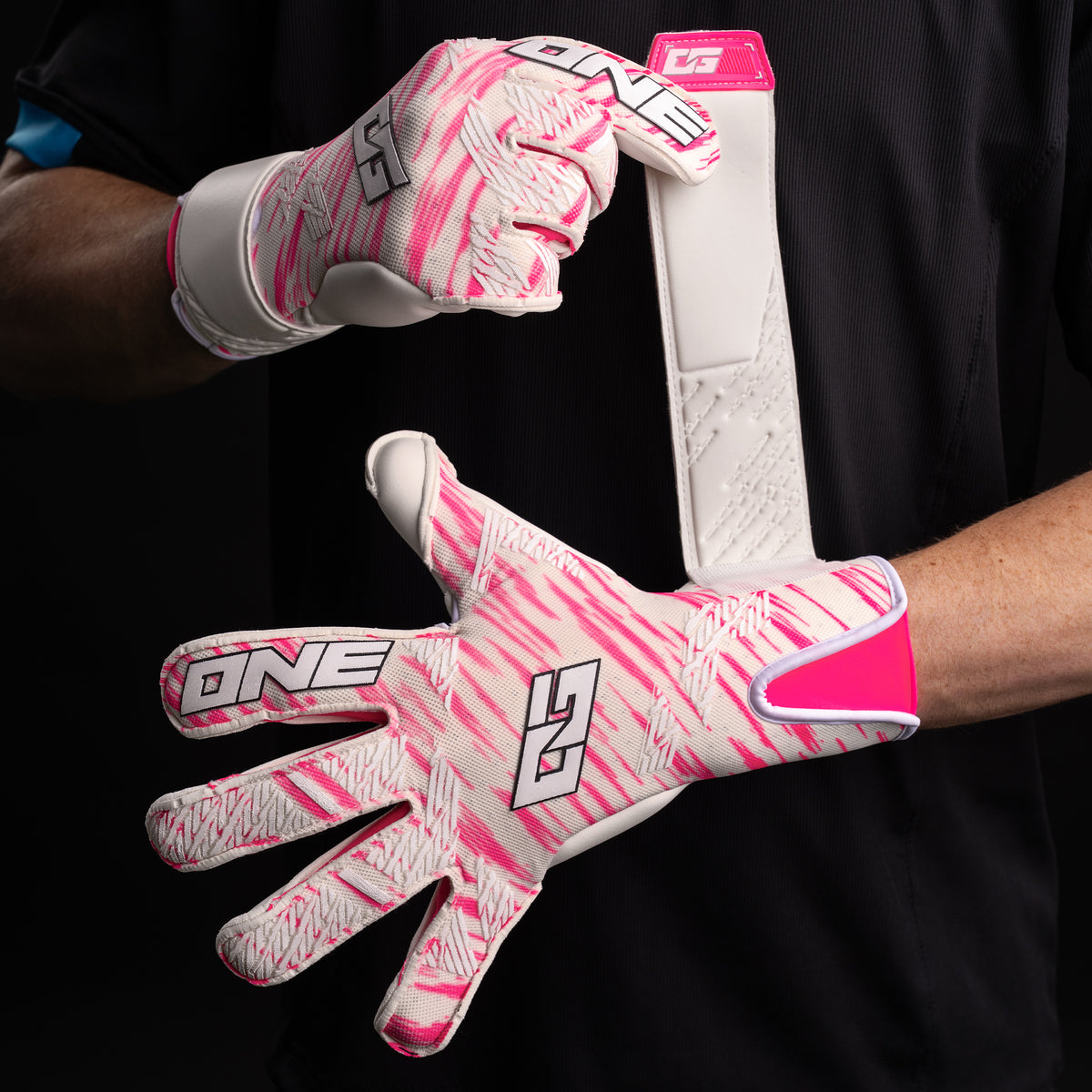 One Glove Amped White Valkoinen Maalivahdin hanskat Strap Hihna