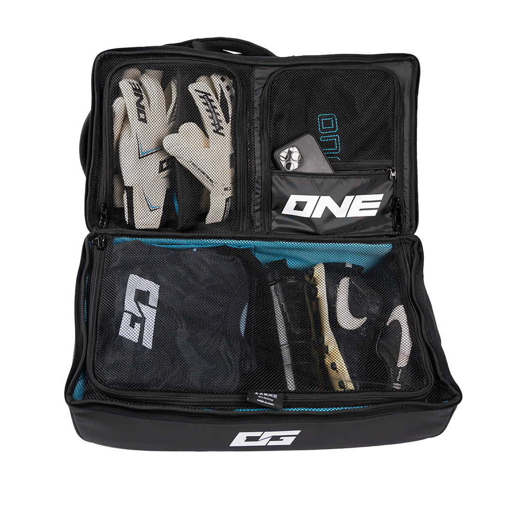 one glove laukku maalivahdeille ultimate kit jalkapalloon