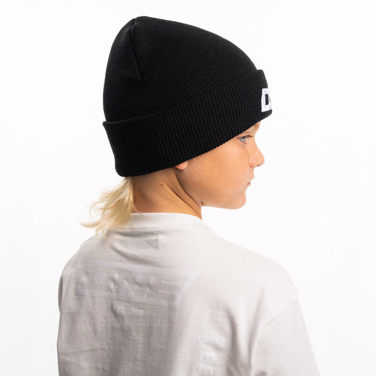 One Glove Goalkeeper Black Beanie Musta Pipo Sivusta Lapsille Junioreille Maalivahdin varusteet