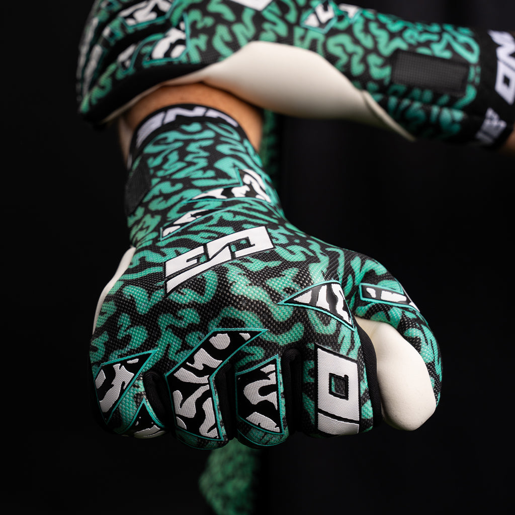 One Glove Og1 Mentality Monster NGT valkoinen vihreä maalivahdin hanskat